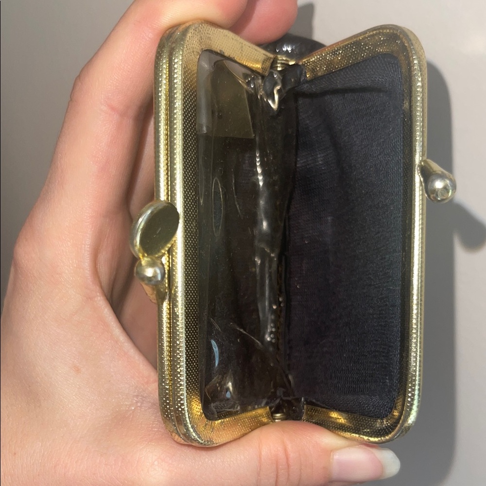 Vintage Elegant Black Leather Coin Purse - Picture 8 of 11